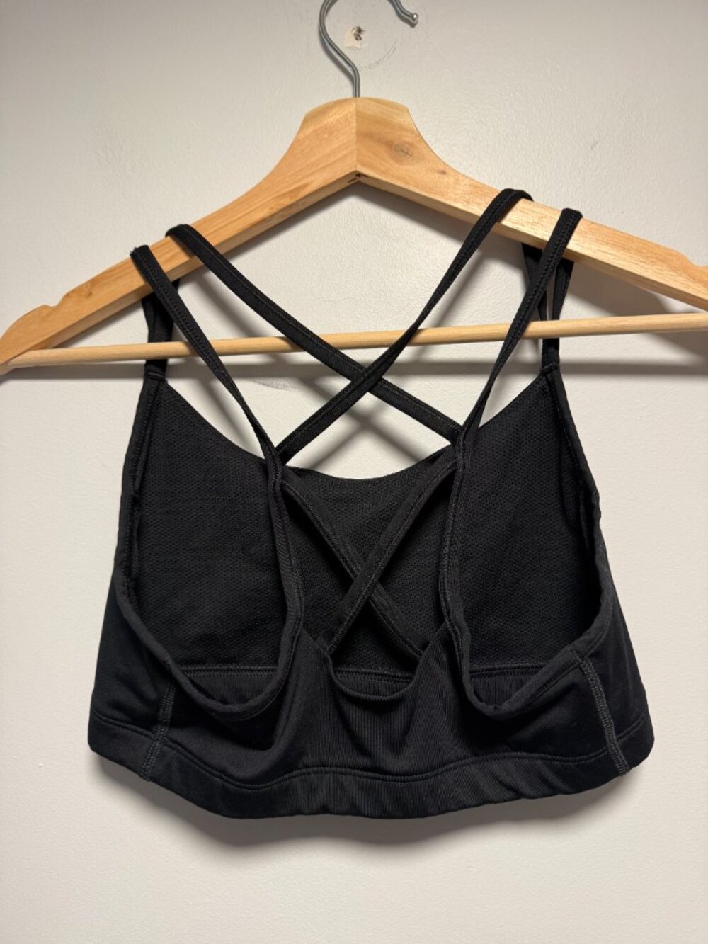 Nike Black Sports Bra Light Support Medium - Picture 3 of 4